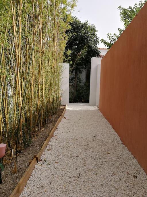 Villa Au Calme Avec Exterieur Et Parking Gratuit Aux Portes D'Aix Et Marseille Emplacement Ideal Esterno foto