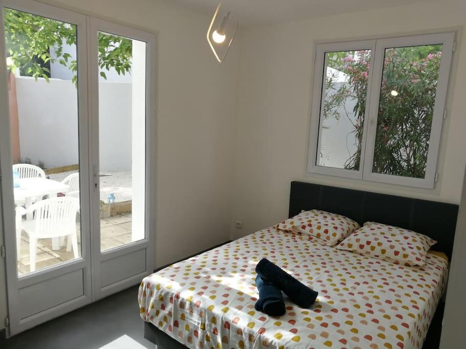 Villa Au Calme Avec Exterieur Et Parking Gratuit Aux Portes D'Aix Et Marseille Emplacement Ideal Esterno foto